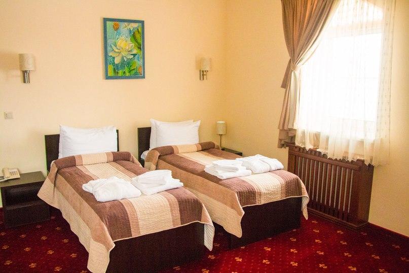 Hotel And Restaurant Complex Lubokray Pereyaslav-Khmelʼnytsʼkyy Екстериор снимка