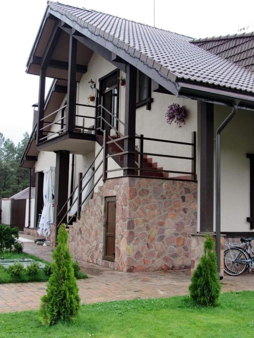 Hotel And Restaurant Complex Lubokray Pereyaslav-Khmelʼnytsʼkyy Екстериор снимка