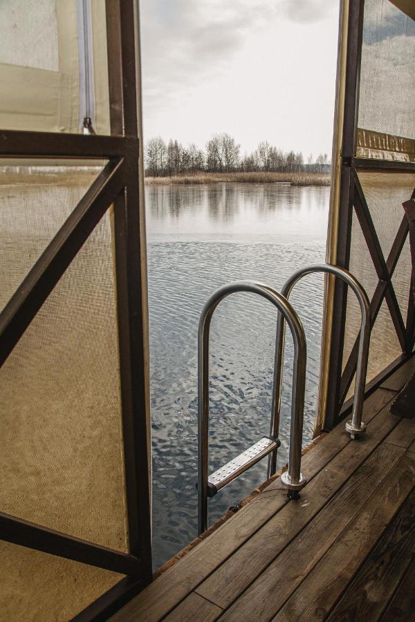 Hotel And Restaurant Complex Lubokray Pereyaslav-Khmelʼnytsʼkyy Екстериор снимка